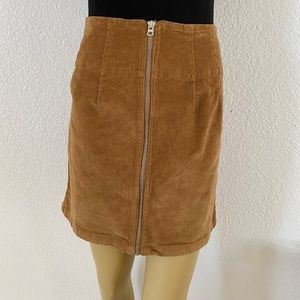 White Fable Corduroy Women's  Zipper Front Skirt Sz 6 - 0135
